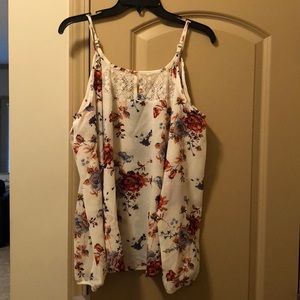 Shoulder -less flower/peasant top